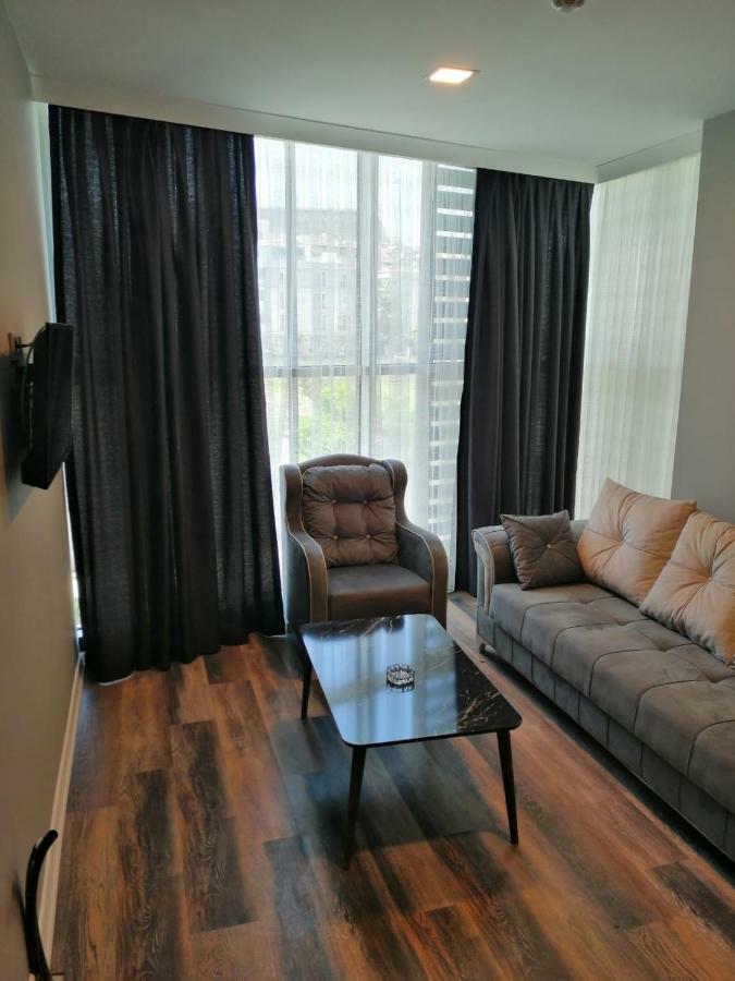 Plus Park Suite & Hotel Istanbul Exterior photo