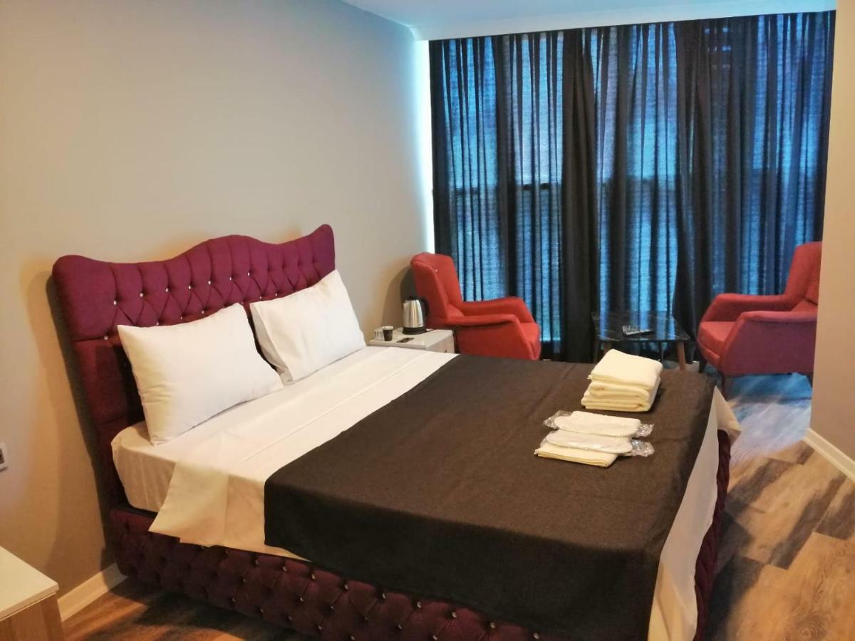 Plus Park Suite & Hotel Istanbul Exterior photo
